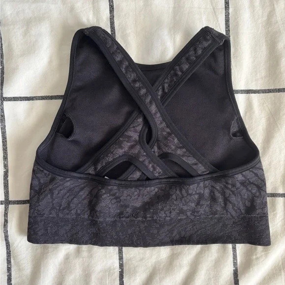 Gymshark Bra - Picture 2 of 4